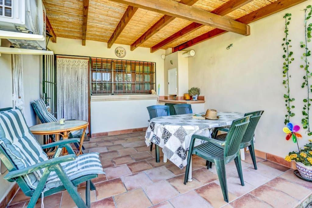Platja de LarenalLa Isla Casa Barnaby别墅 外观 照片