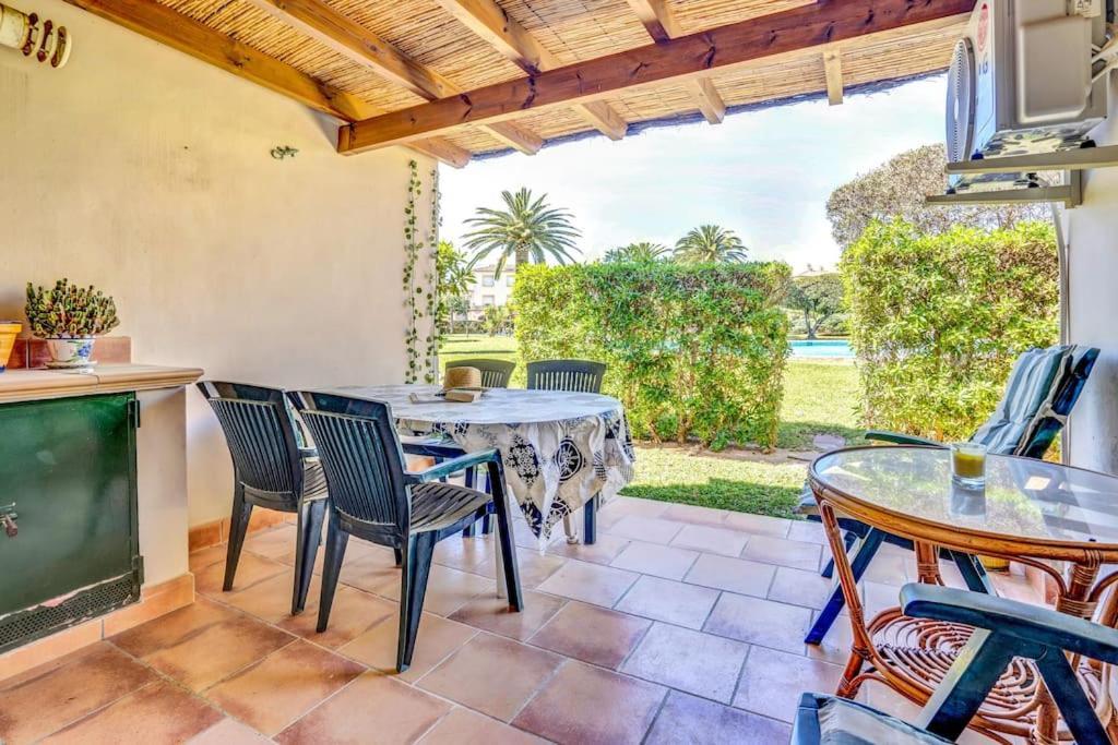 Platja de LarenalLa Isla Casa Barnaby别墅 外观 照片